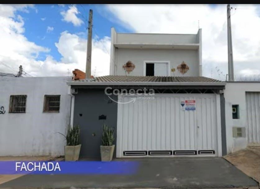 Casa, 2 quartos, 203 m² - Foto 1