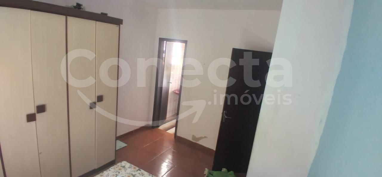 Casa, 3 quartos, 122 m² - Foto 2