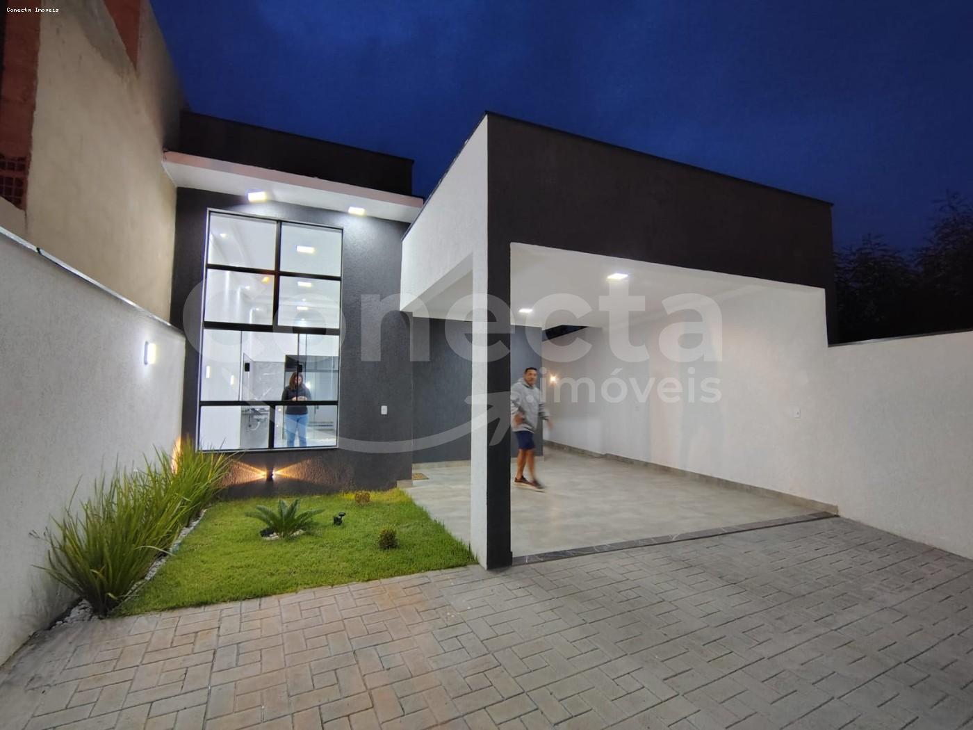 Casa, 3 quartos, 102 m² - Foto 1