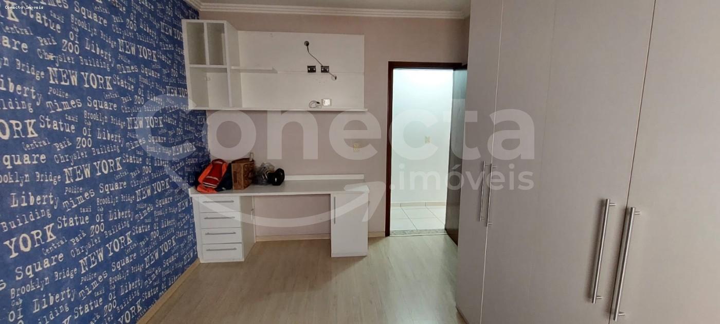 Casa, 3 quartos, 202 m² - Foto 22