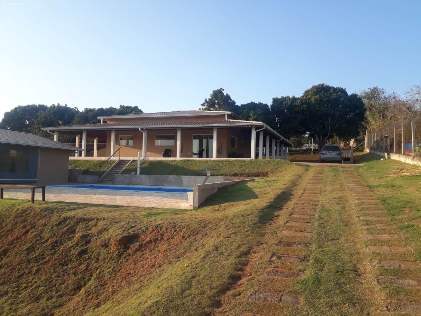 Chácara, 3 quartos, 360 m² - Foto 1