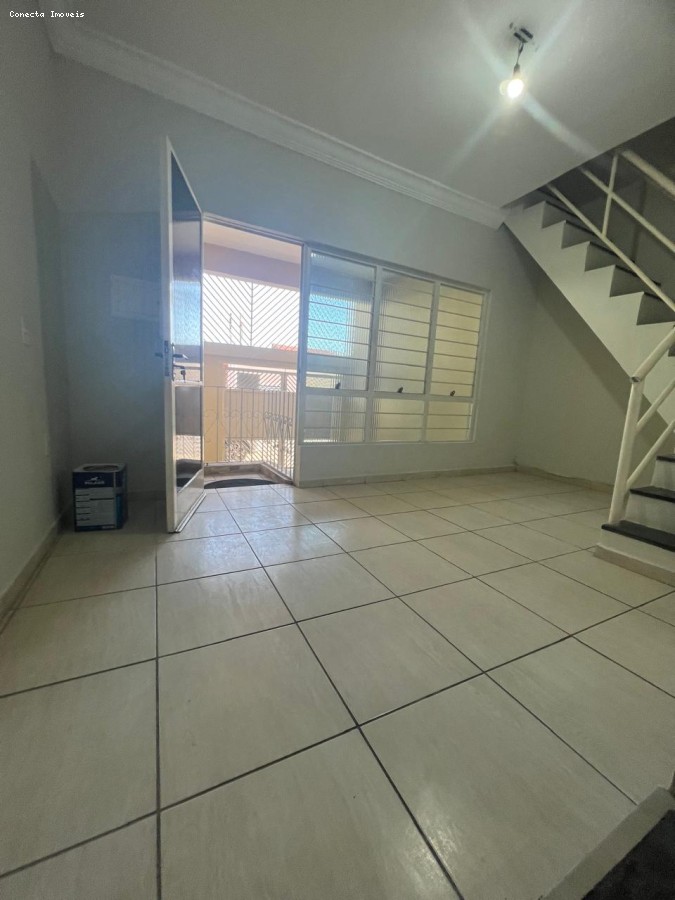 Casa, 3 quartos, 214 m² - Foto 8