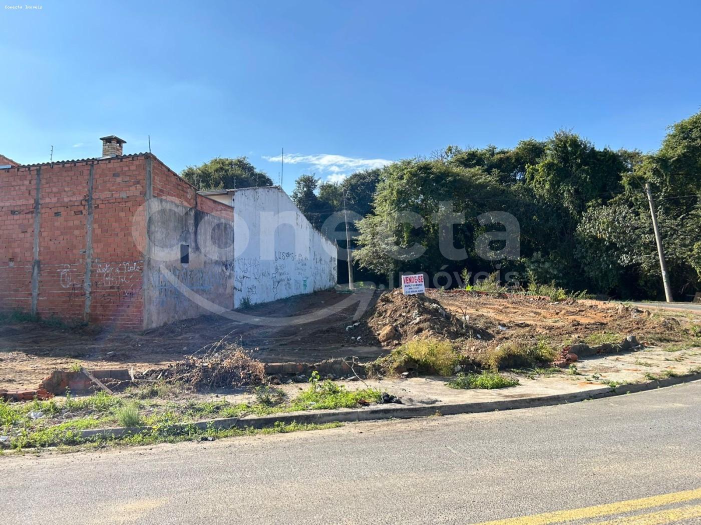 Terreno, 246 m² - Foto 1