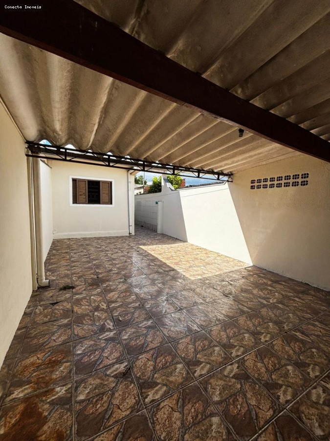 Casa, 1 quarto, 98 m² - Foto 1